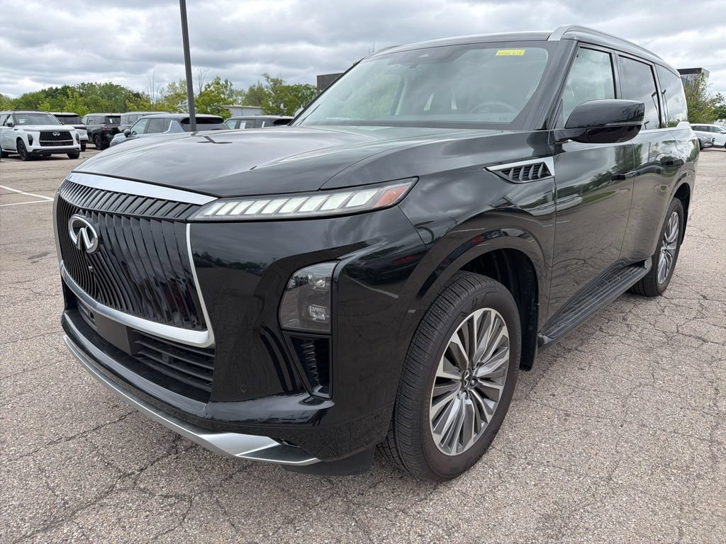 Used 2025 INFINITI QX80 Sensory w/ Premium Cargo Package AWD/4WD image 1