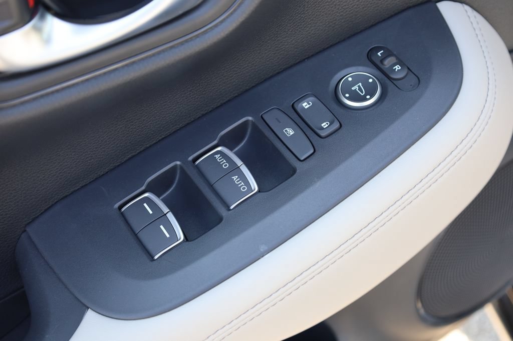 New 2027 Honda HR-V EX-L image 11