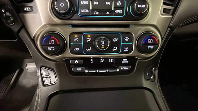 Used 2019 GMC Yukon XL Denali w/ Denali Ultimate Package AWD/4WD image 21