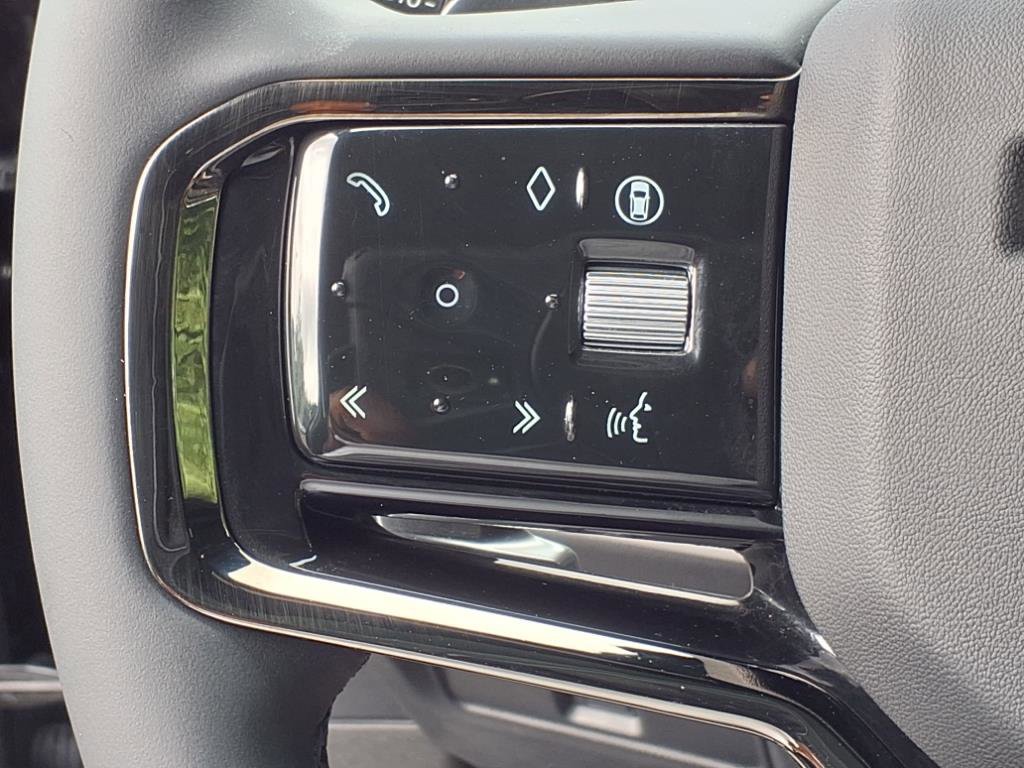 Certified 2026 Land Rover Range Rover Evoque S image 16