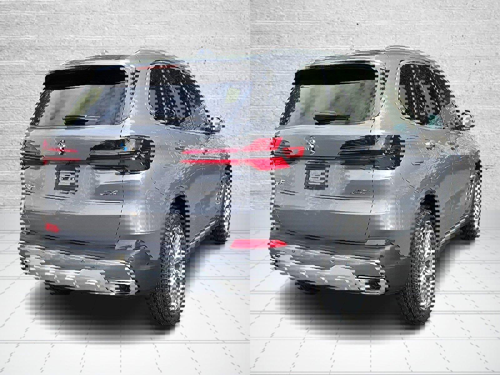 Used 2026 BMW X5 xDrive40i w/ Climate Comfort Package image 4