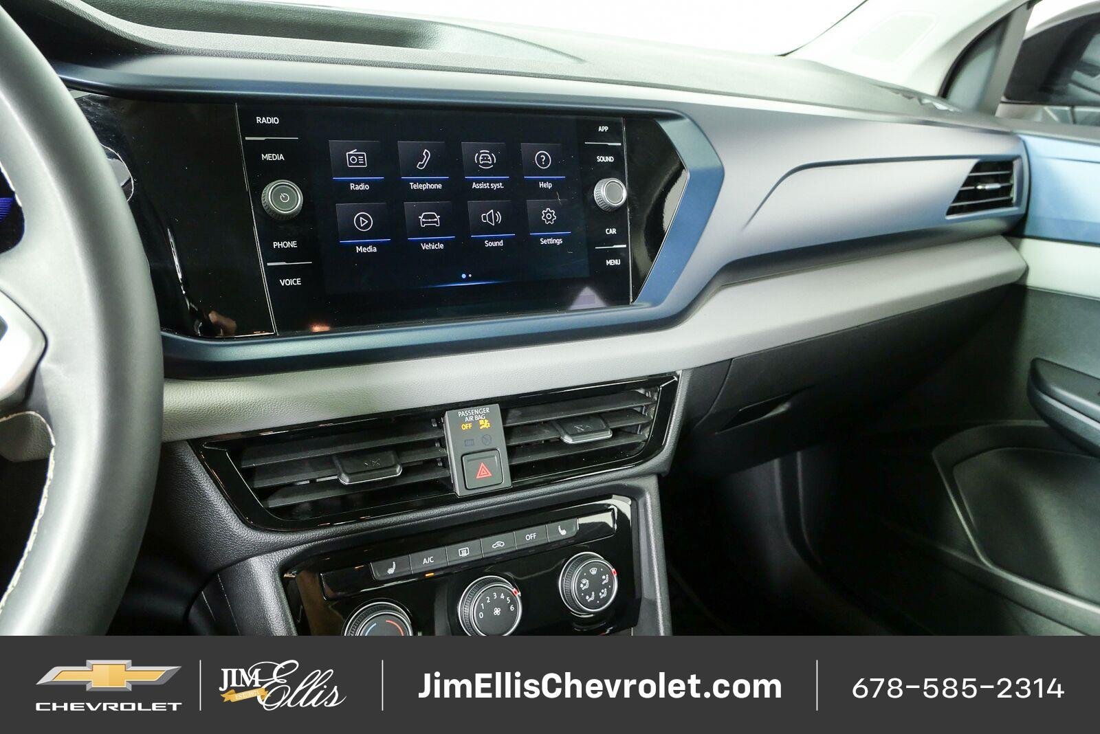 Used 2023 Volkswagen Taos SE FWD image 12