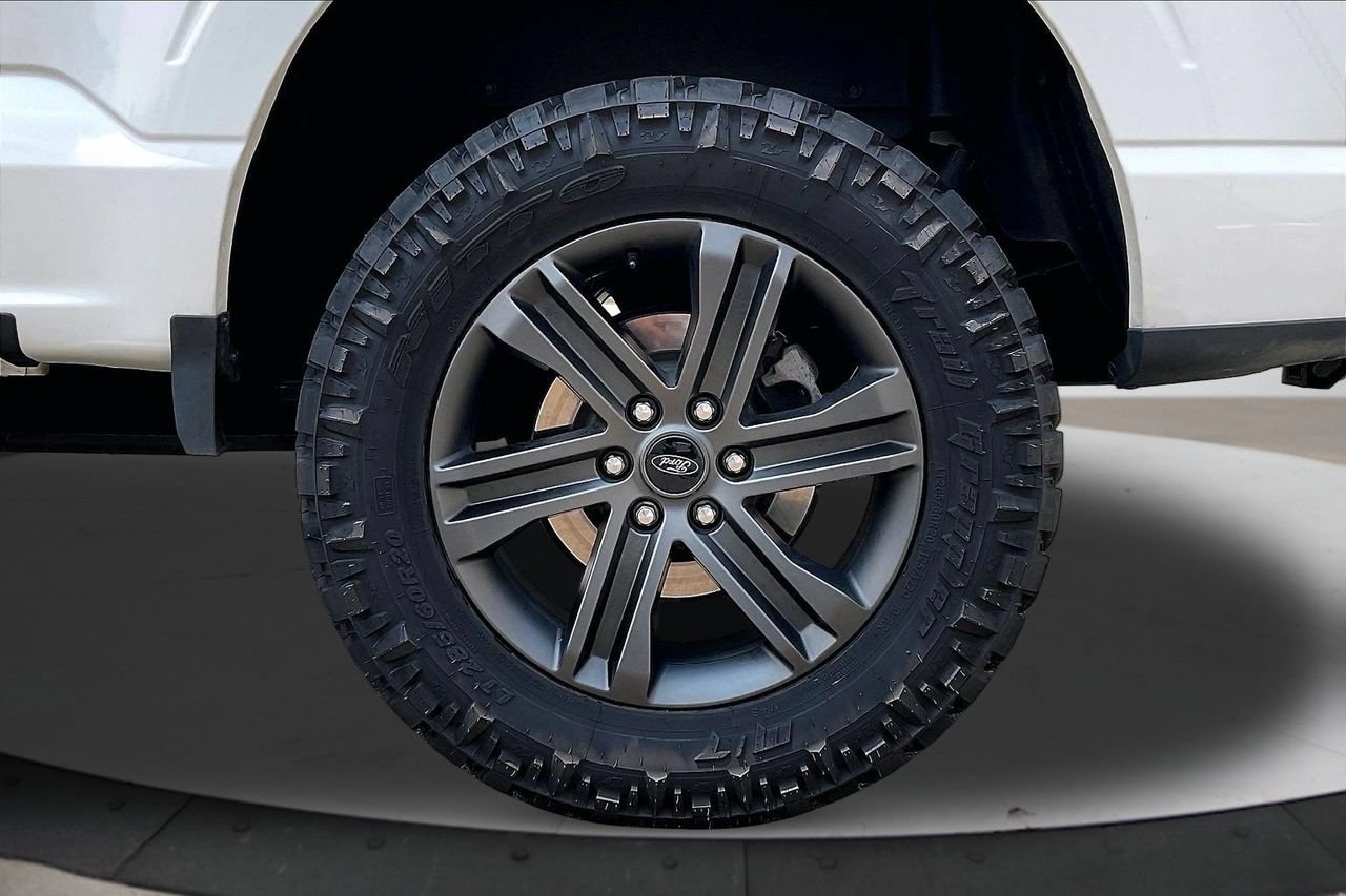 Used 2022 Ford F150 Lariat AWD/4WD image 35