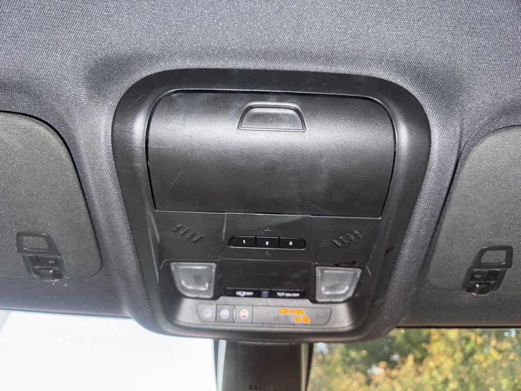 Used 2020 Chevrolet Blazer RS image 41