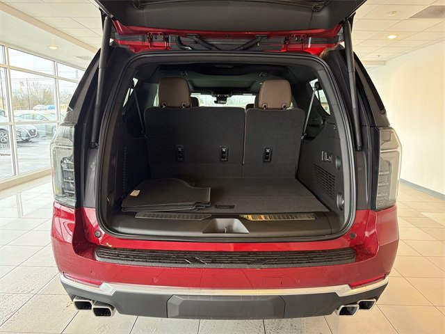 New 2026 Chevrolet Suburban High Country image 15