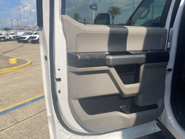 Used 2017 Ford F550 4x4 Crew Cab Super Duty image 21