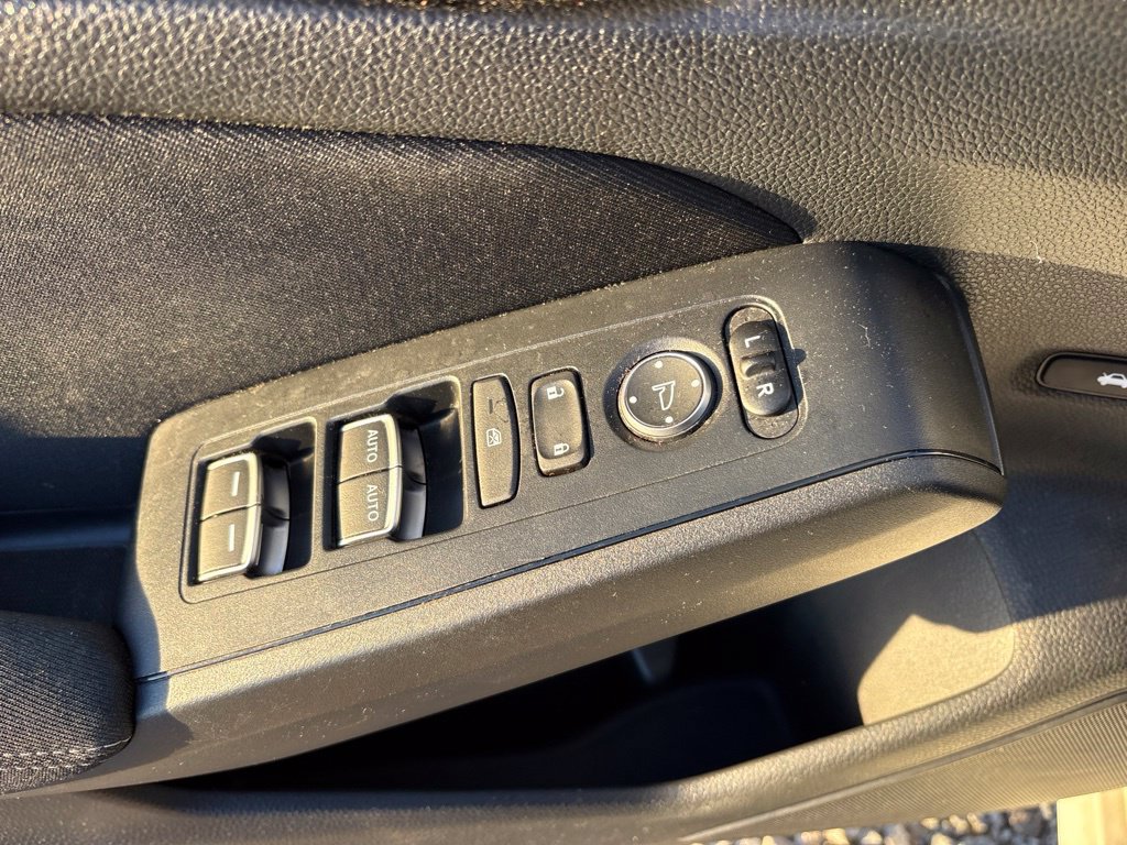 Used 2023 Honda Civic Sport image 15