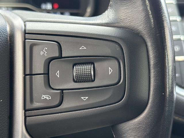 Used 2022 GMC Yukon XL SLT w/ SLT Luxury Package image 26