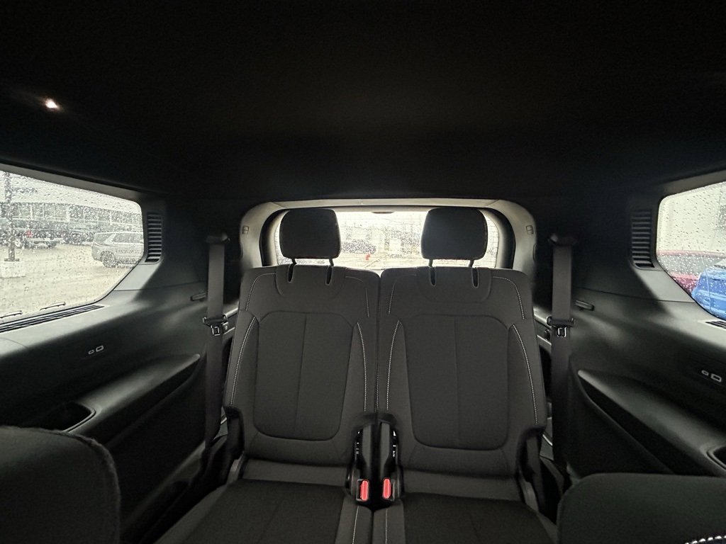 Used 2025 Jeep Grand Cherokee L Laredo w/ Luxury Tech Group I image 30