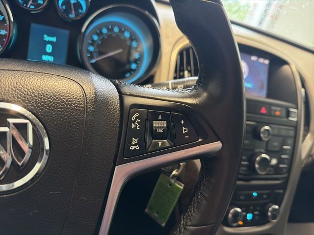 Used 2015 Buick Verano FWD image 22