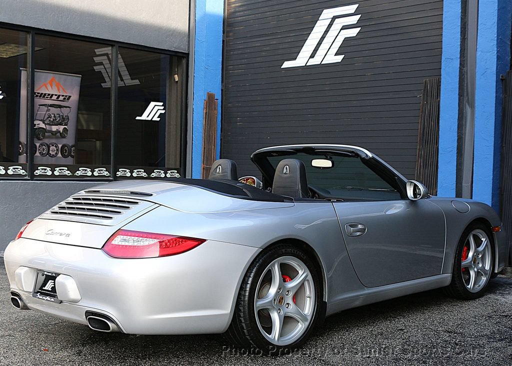 Used 2009 Porsche 911 Carrera RWD image 6
