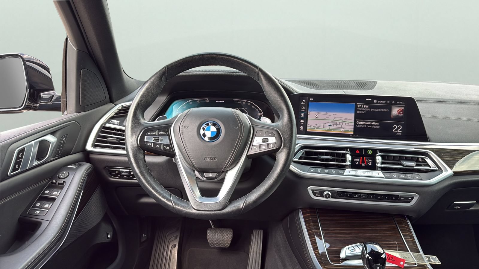 Used 2023 BMW X5 xDrive45e AWD/4WD image 12