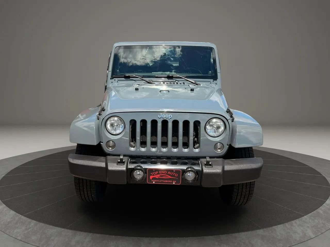 Used 2014 Jeep Wrangler Sahara w/ Connectivity Group AWD/4WD image 4