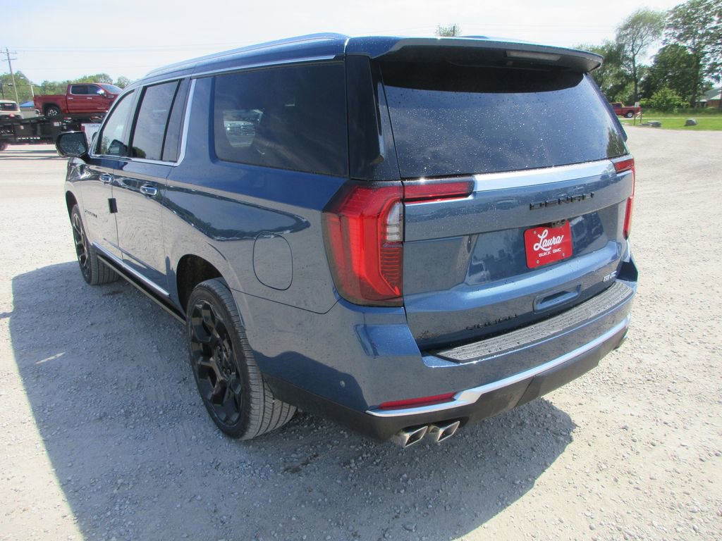 New 2026 GMC Yukon XL Denali w/ Denali Reserve Package AWD/4WD image 6