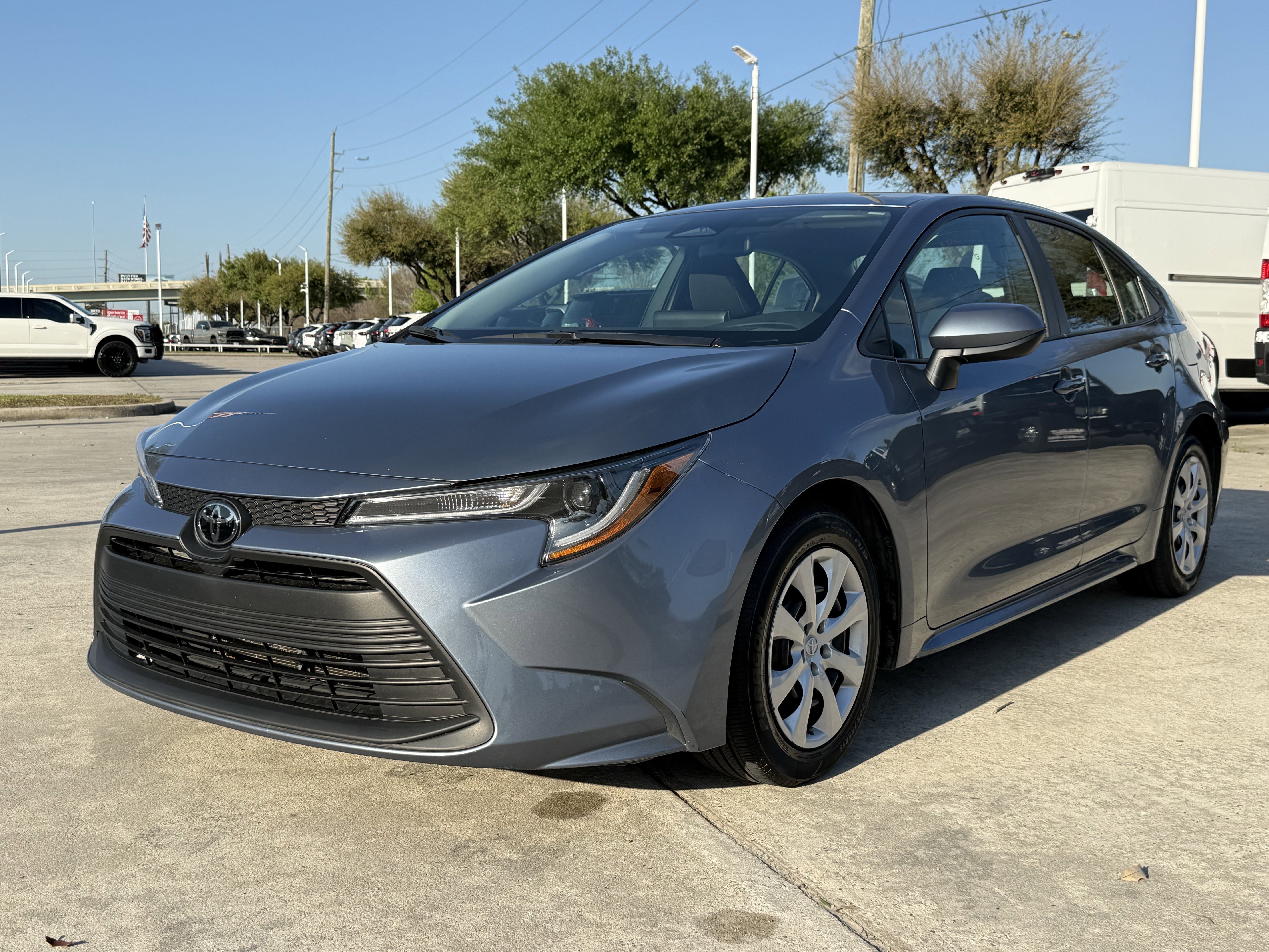 Used 2024 Toyota Corolla LE image 9