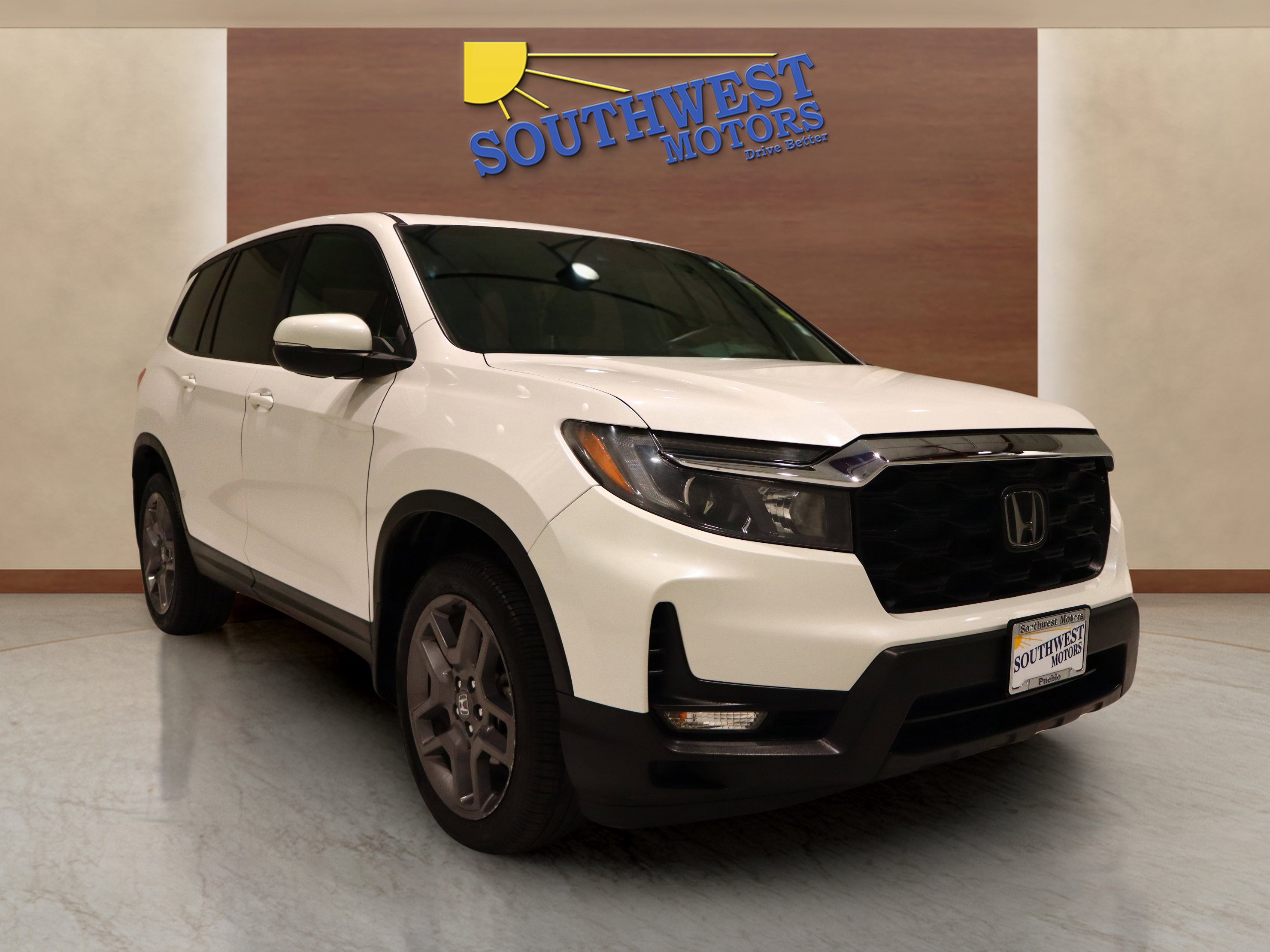 Used 2023 Honda Passport EX-L image 5