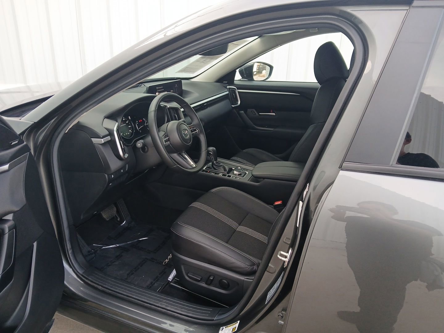 Used 2025 MAZDA CX-50 AWD 2.5 S w/ Premium Package image 10