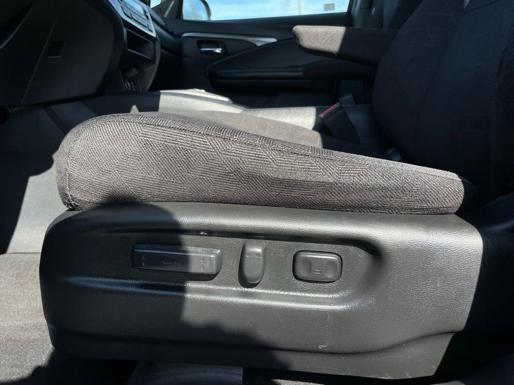 Used 2022 Honda Pilot Sport image 24
