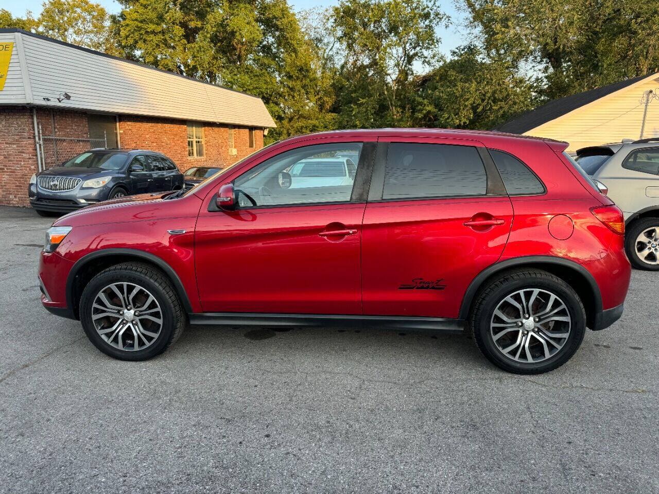 Used 2016 Mitsubishi Outlander Sport SE AWD/4WD image 10