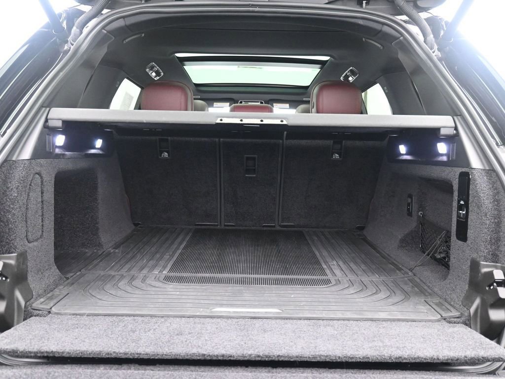Used 2024 Land Rover Range Rover SE image 23