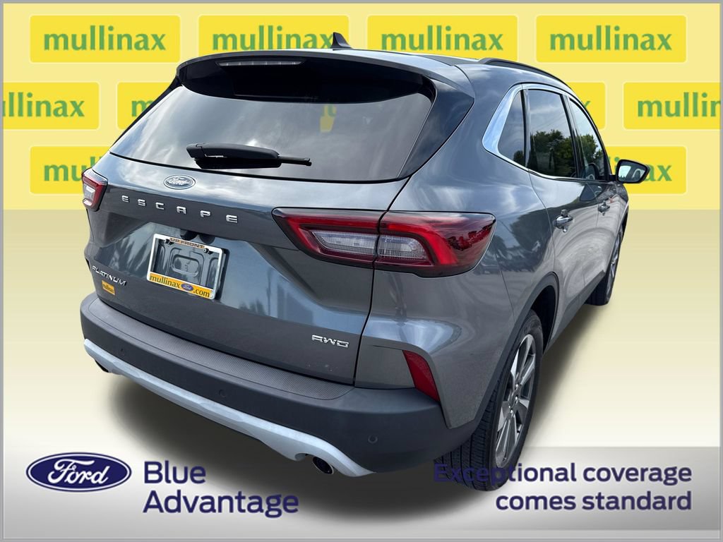 Used 2023 Ford Escape Platinum AWD/4WD image 4