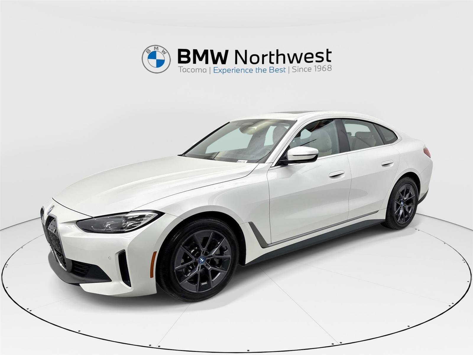 Certified 2023 BMW i4 eDrive40 RWD image 1