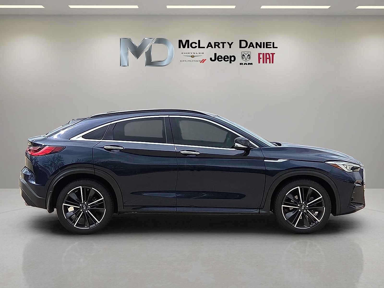Used 2022 INFINITI QX55 Essential w/ Proassist Package AWD/4WD image 6