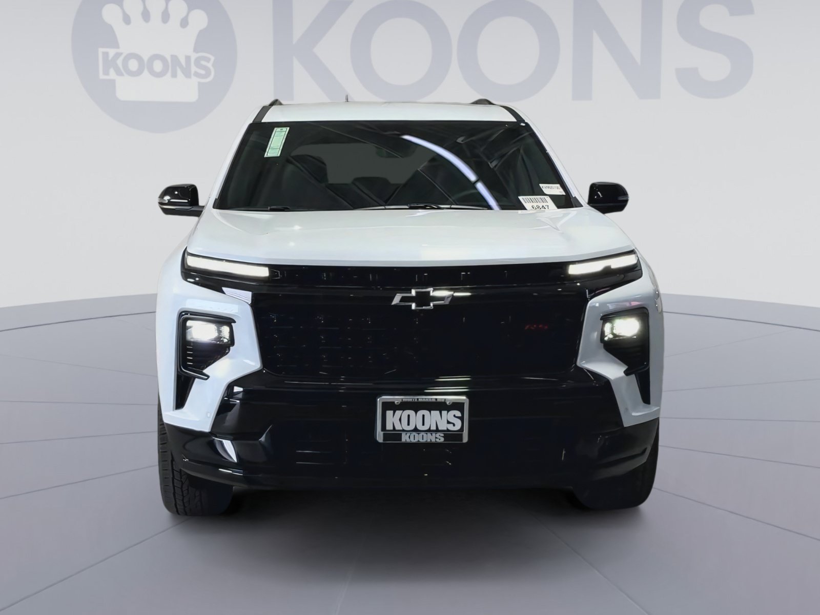 New 2026 Chevrolet Traverse RS w/ LPO, Floor Liner Package FWD image 4
