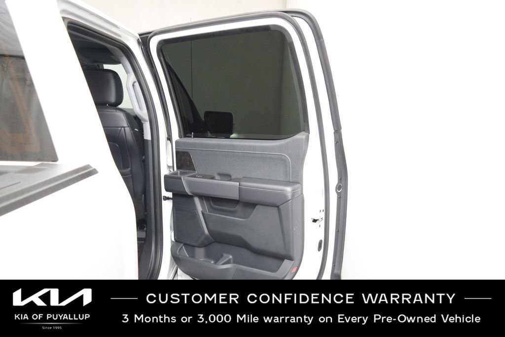 Used 2021 Ford F150 Lariat w/ Trailer Tow Package image 13