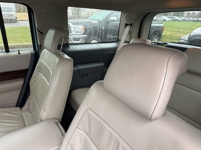 Used 2009 Ford Flex SEL image 9