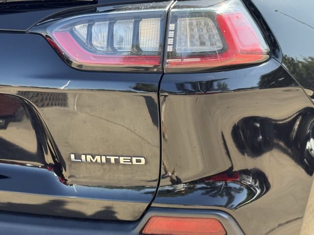 Used 2022 Jeep Cherokee Limited AWD/4WD image 7