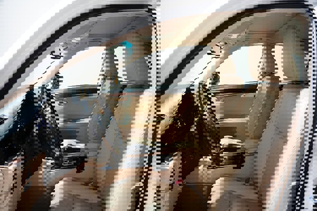 Used 2015 Lexus ES 350 w/ Luxury Package image 17