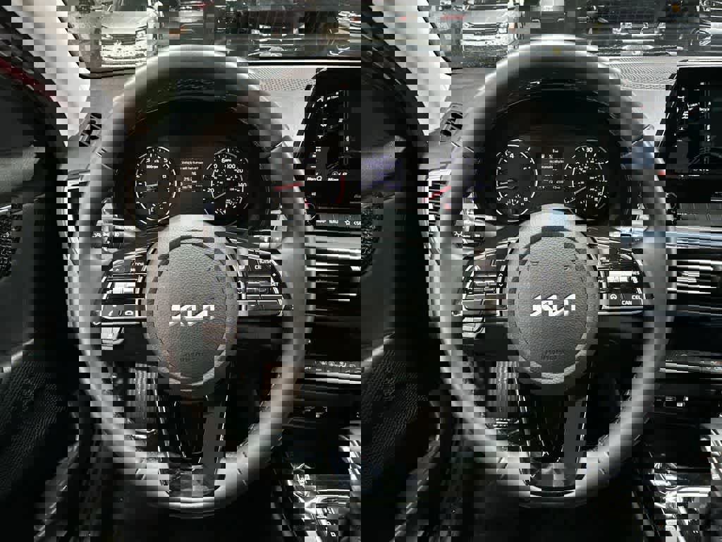 Certified 2023 Kia Seltos Nightfall Edition image 15