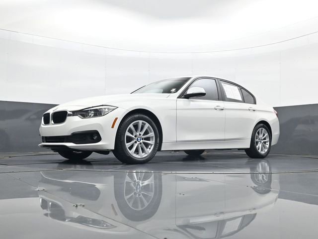 Used 2018 BMW 320i Sedan RWD image 21