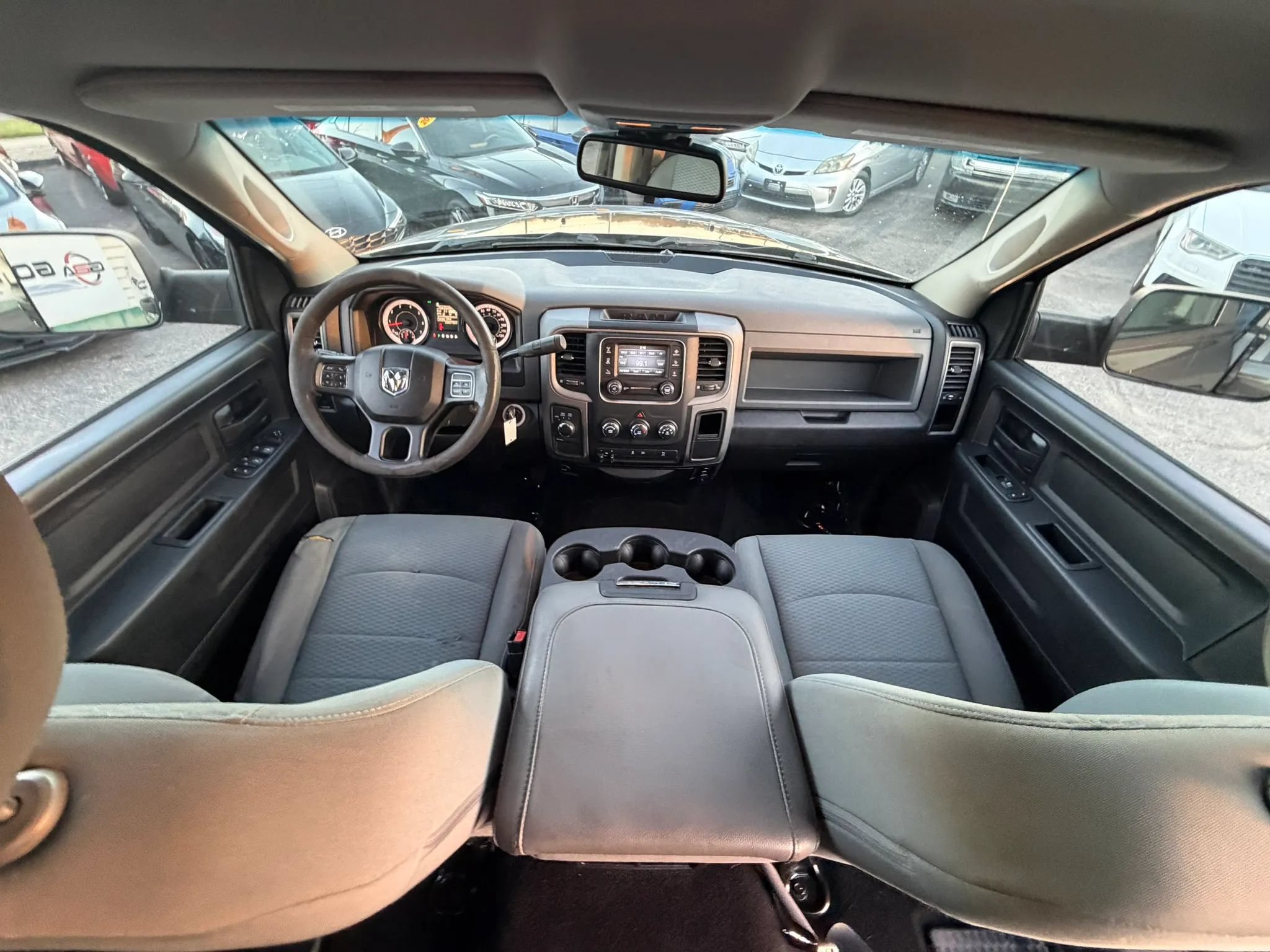 Used 2016 RAM 2500 Tradesman w/ Chrome Appearance Group AWD/4WD image 31