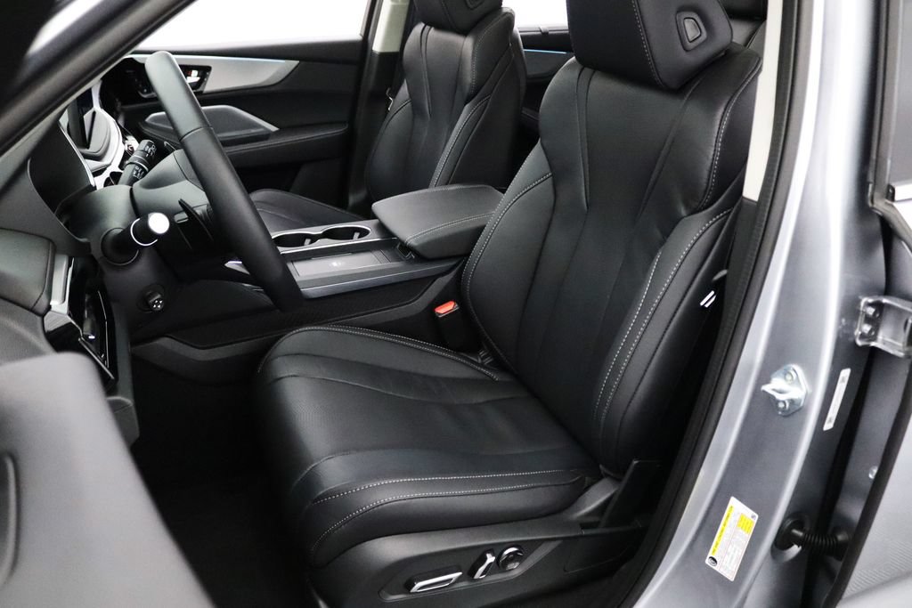 Certified 2026 Acura MDX w/ Technology Package AWD/4WD image 2