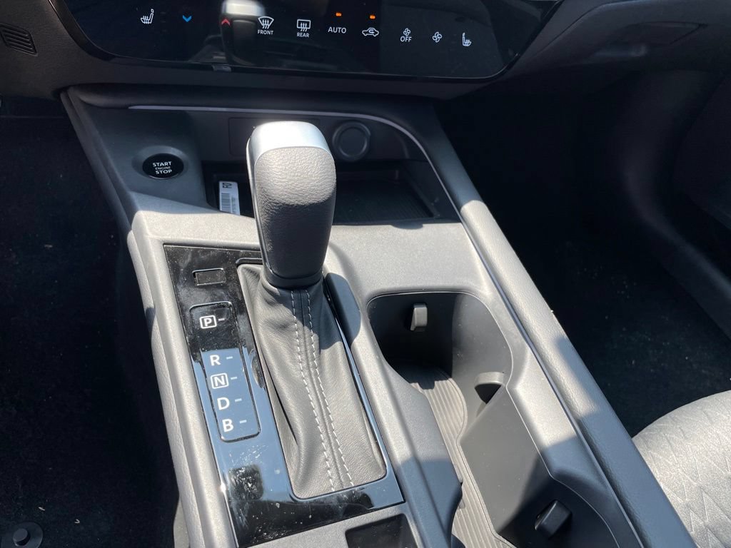 New 2026 Nissan Sentra SV w/ SV Convenience Package FWD image 16
