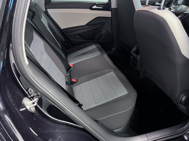Certified 2025 Volkswagen Taos S FWD image 12