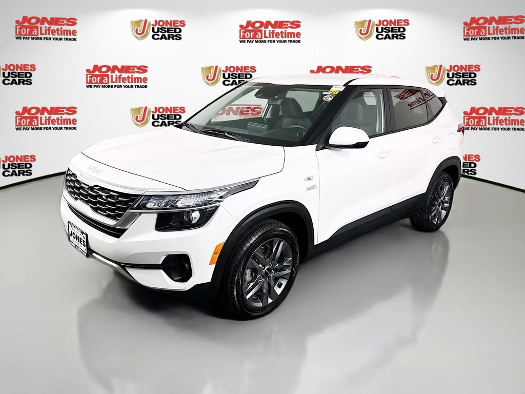 Certified 2023 Kia Seltos LX AWD/4WD image 12