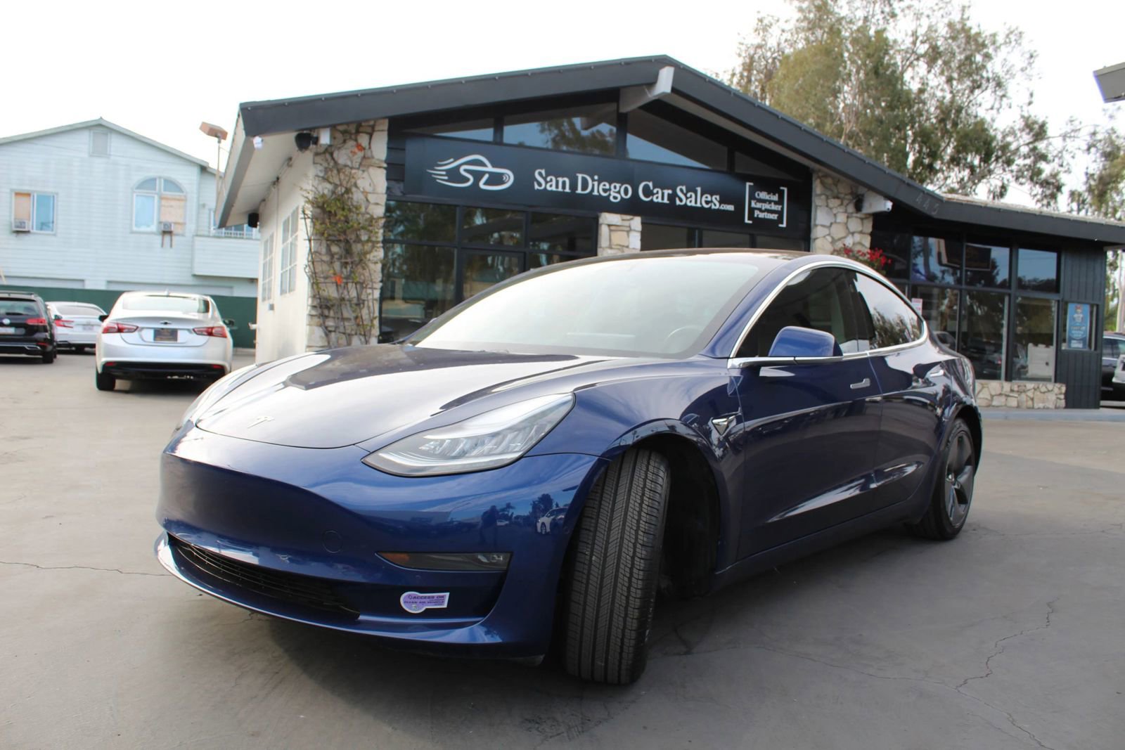 Used 2018 Tesla Model 3 Long Range AWD/4WD image 1