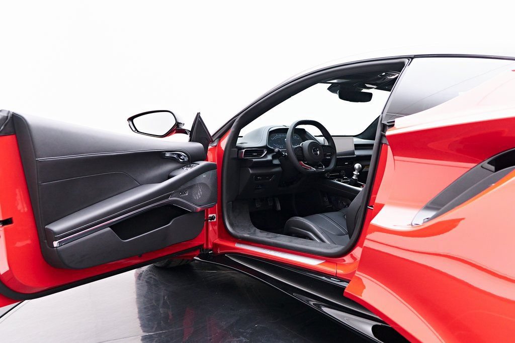 Used 2025 Lotus Emira RWD image 42
