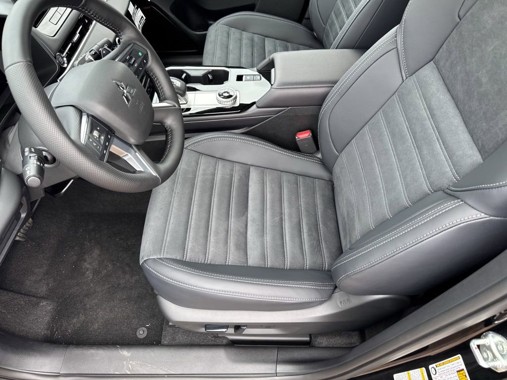 New 2026 Mitsubishi Outlander SE AWD/4WD image 24