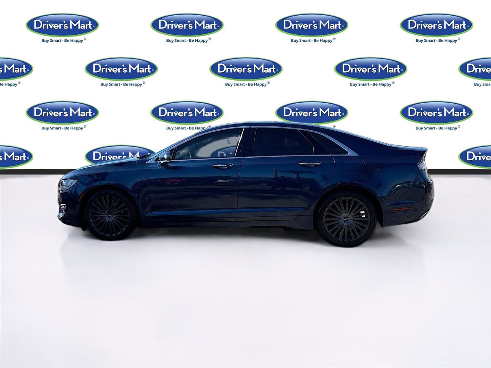 Used 2017 Lincoln MKZ Reserve image 4