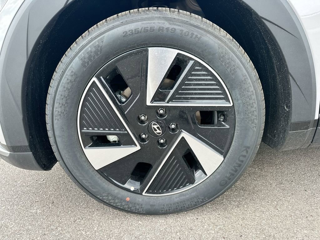 New 2025 Hyundai Ioniq 5 SEL image 36