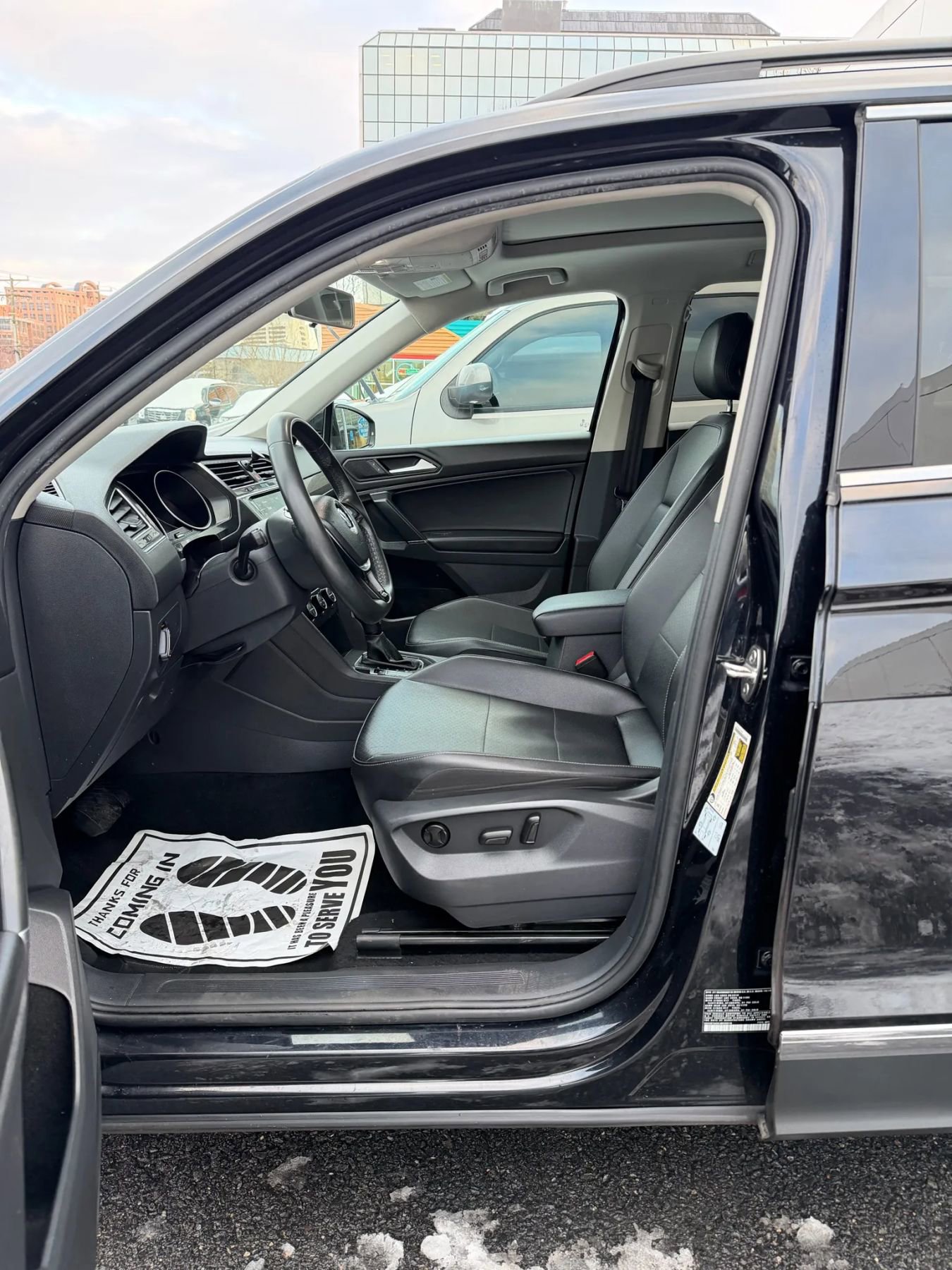 Used 2020 Volkswagen Tiguan S image 13