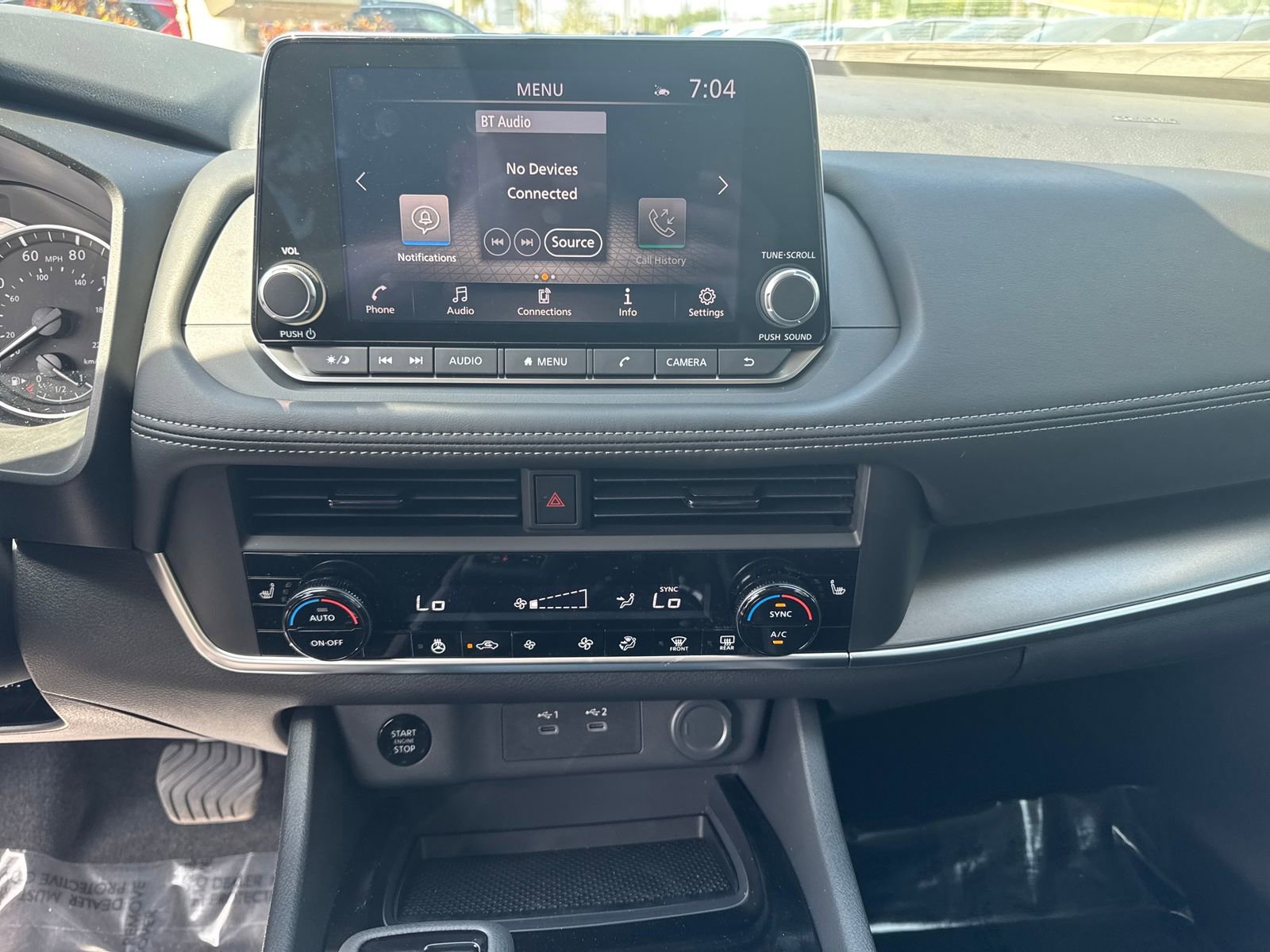New 2026 Nissan Rogue SV FWD image 18