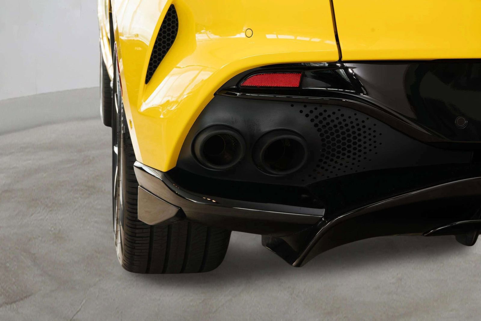 Used 2023 Aston Martin DBX 707 AWD/4WD image 48