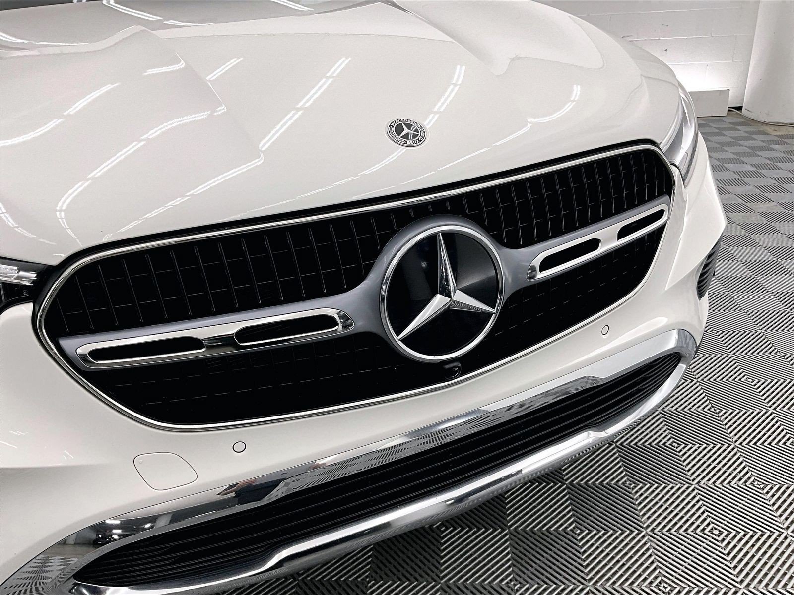 Certified 2025 Mercedes-Benz GLC 350e 4MATIC image 31