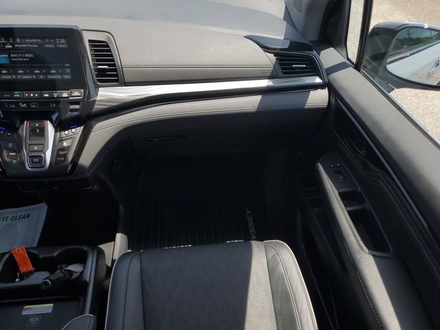 Used 2024 Honda Odyssey Elite image 19