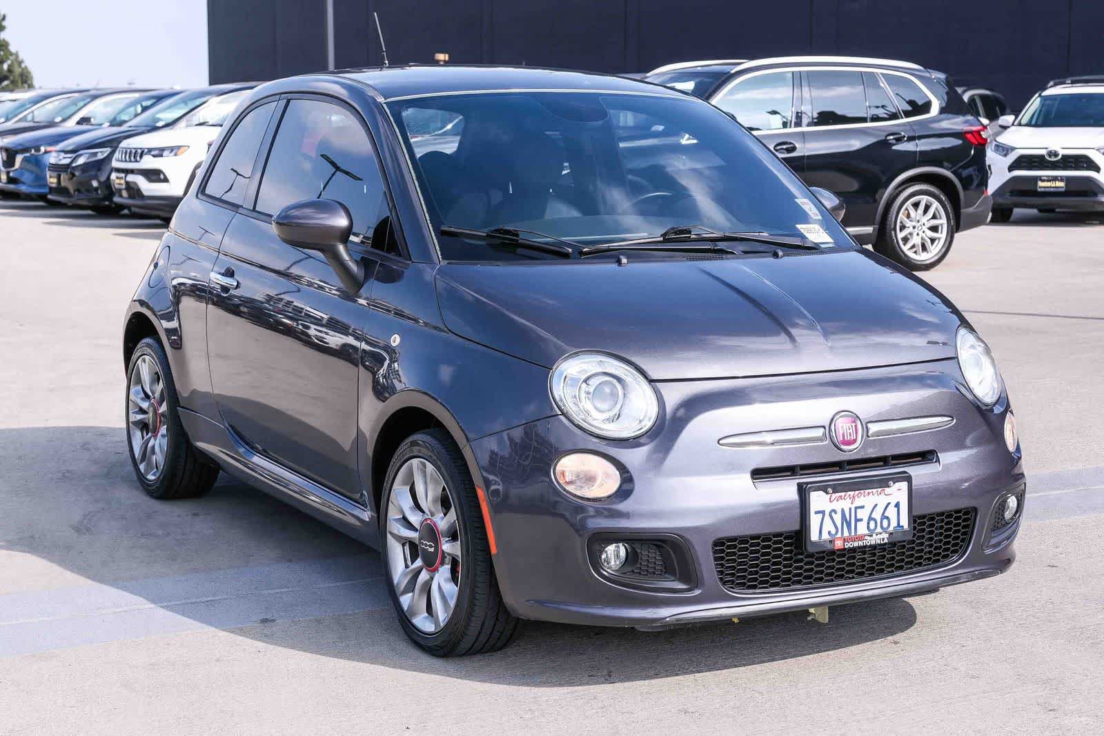 Used 2015 FIAT 500 Sport w/ Comfort/Convenience Group FWD image 3
